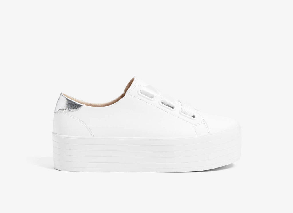 Geçmişten gelen patlama: 90'ların moda canlanmasına göz atın