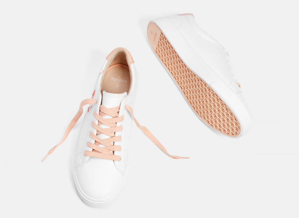 如何叠穿毛衣以获得额外的保暖性和时尚感