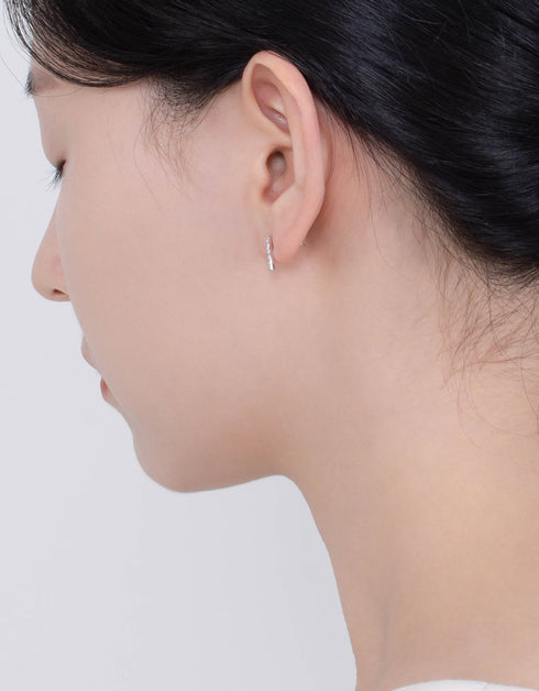 Dazzling Cubic Zirconia Bar Stud Earrings in Sterling Silver