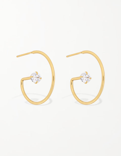 Golden Allure: G Şekilli Işıltılı Halka Küpeler