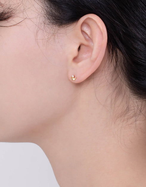 彰显您的风格:职业女王镀金纯银耳钉