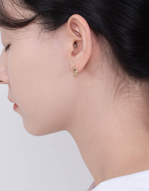 18 karat Altın ve Platin Kaplamalı Minimalist Trapez Gümüş Çiviler