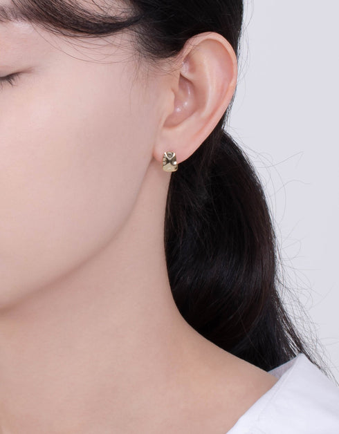 18 karat Altın ve Platin Kaplamalı Minimalist Trapez Gümüş Çiviler