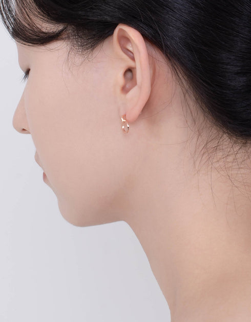 Ebedi Sway: Pembe Altın Kaplama Gümüş Damla Küpe