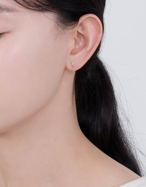 优雅三边划痕纯银耳钉