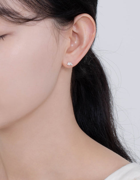 Sophisticated Knot Sterling Silver Studs: Elegance Redefined