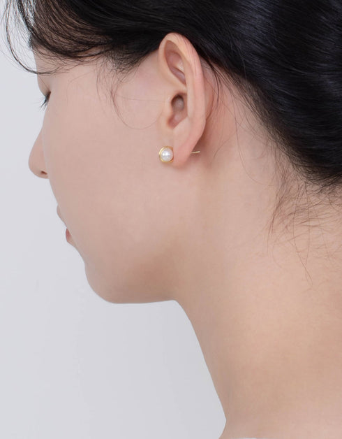 Sterling Silver Studs with Gracefully Enveloped Pearl