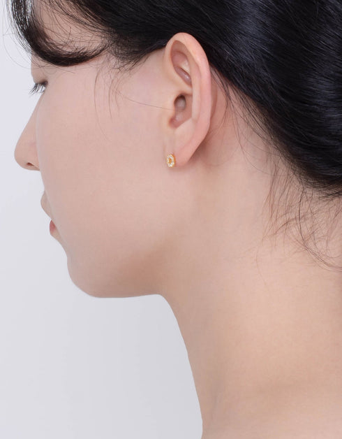 Işıltılı Zarafet Çemberi Saplama Küpe