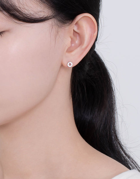 Işıltılı Zarafet Çemberi Saplama Küpe