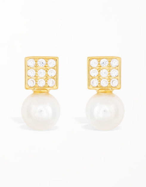 光泽优雅的方形和珍珠:终极别致耳钉
