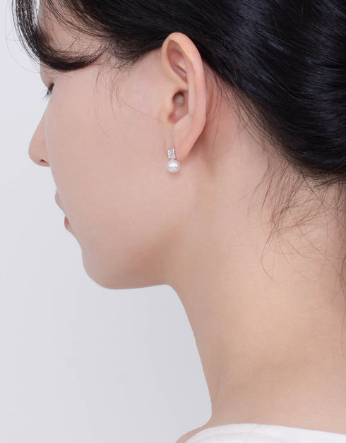 光泽优雅的方形和珍珠:终极别致耳钉