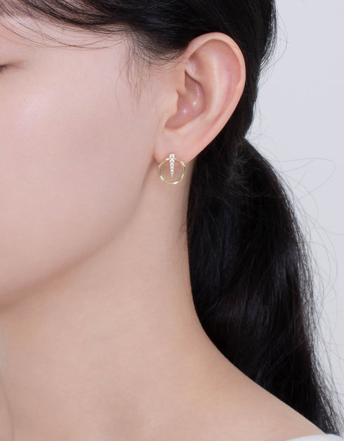 Sterling Silver Cat Eyes Studs: Golden Gaze Collection