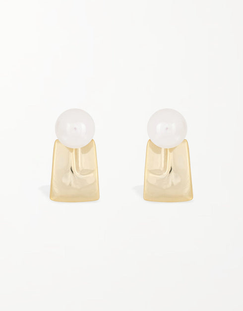 Sedefli Fırfır Etek Boyu Saplama Küpe