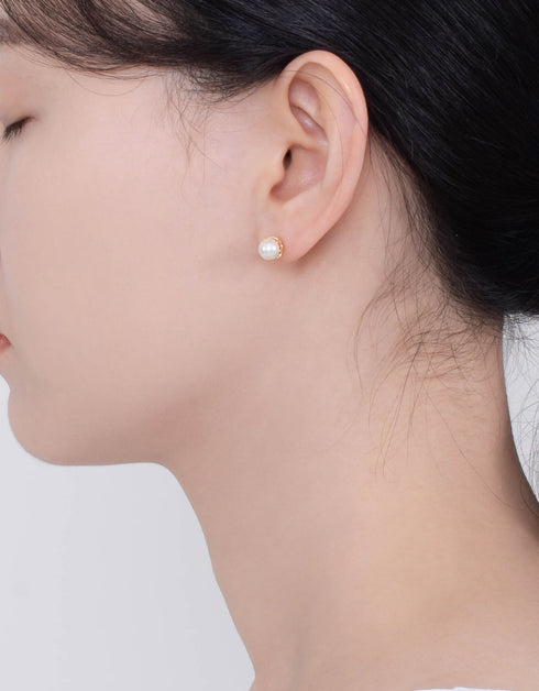 Altın Çiçeği Tatlı Su İncisi Saplama Küpe