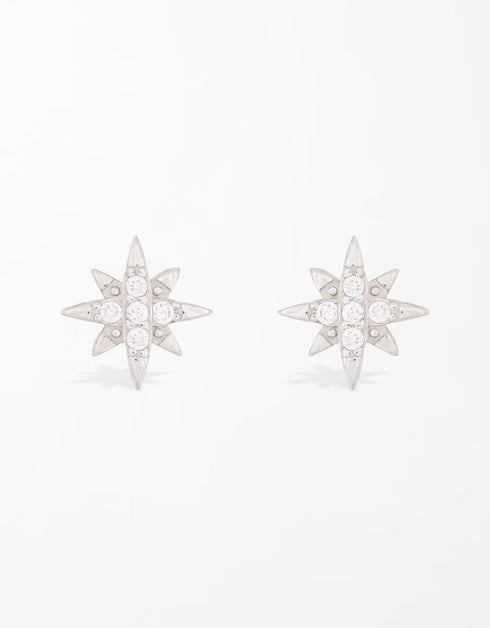 Starlight Elegance: Koreli Tasarımcı Kübik Zirkonya Saplama Küpe