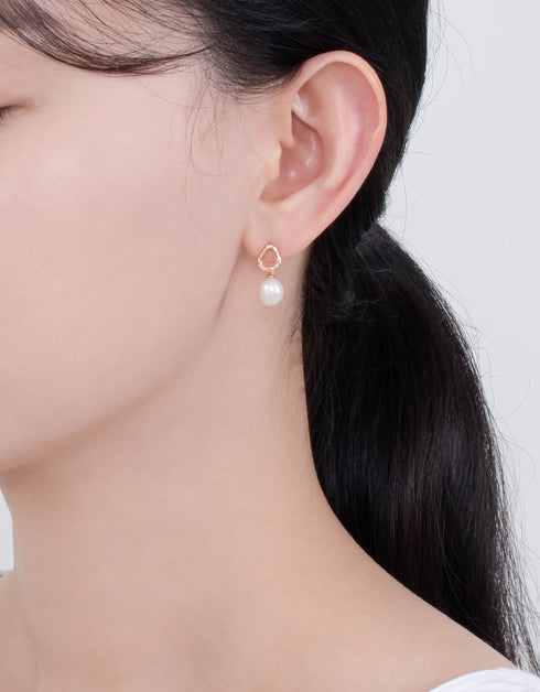 Sterling Silver Teardrop Freshwater Pearl Drop Earrings