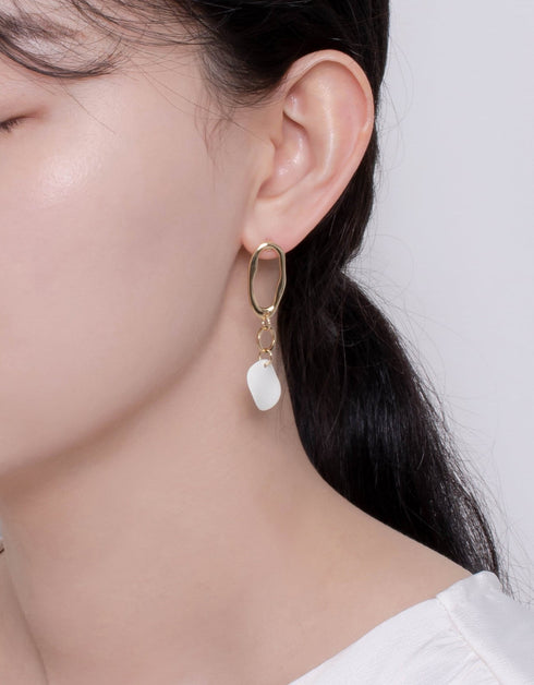 Altın Dalgalı Halka Damla Küpe