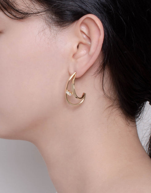 优雅 Symphony C 形圈耳环,配长方形方晶锆石