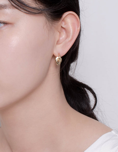 优雅互锁环形耳环 - 18K 镀金优雅