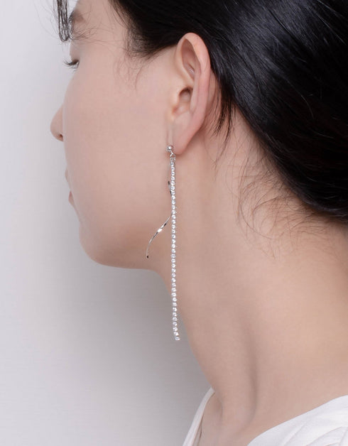 Kübik Zirkon Taşlı Zarif Dalga Damla Küpe