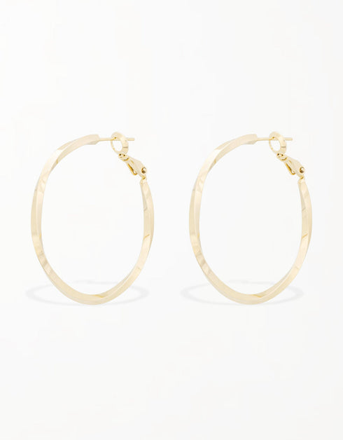 Şık Twist: Altın ve Platin Kaplama Omega Arka Tokalı Büyük Halka Küpeler