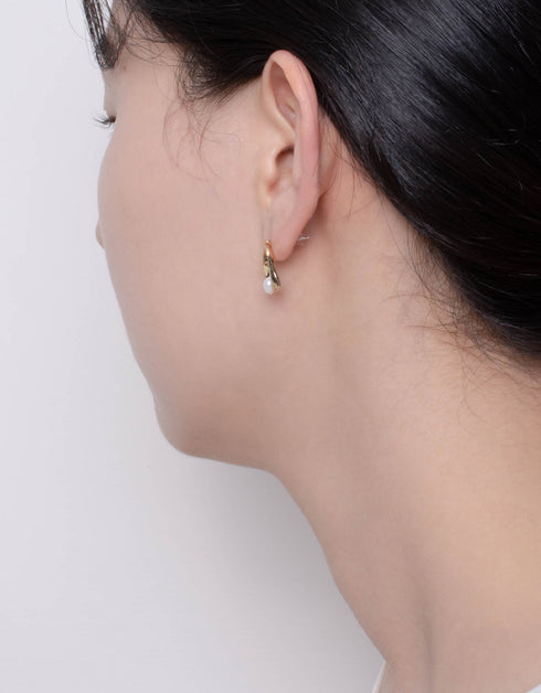 Lüks Altın Kaplama Tatlı Su İncisi Saplama Küpe