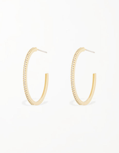 Parıldayan Zarafet: Kore'den Esinlenen CZ Halka Küpeler