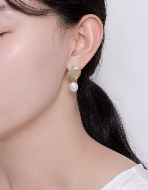 Pearlescent Harmony Drop Earrings - Serene Freshwater Pearl