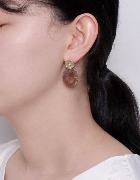 Aurora Grace Multi-Toned Drop Earrings: A Symphony of Elegance