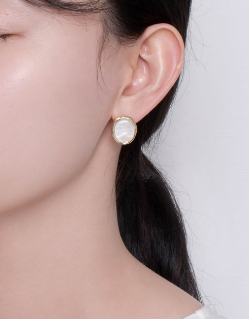 单色优雅椭圆形耳钉