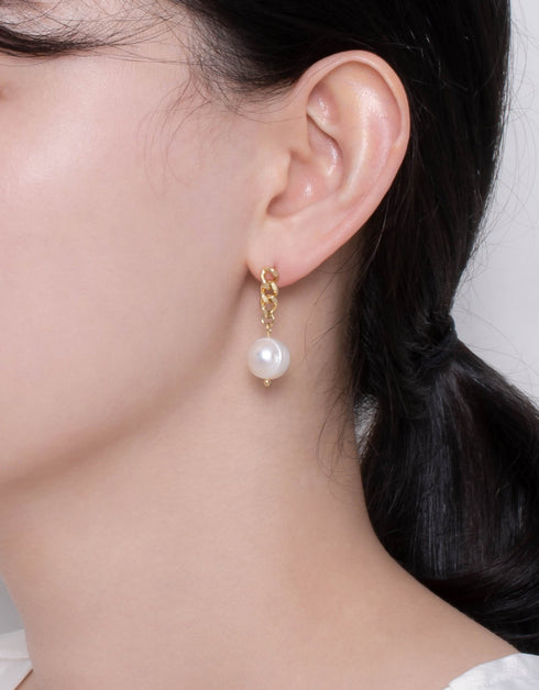 Fısıltılar Tatlı Su İncisi ve Altın Zincir Damla Küpe