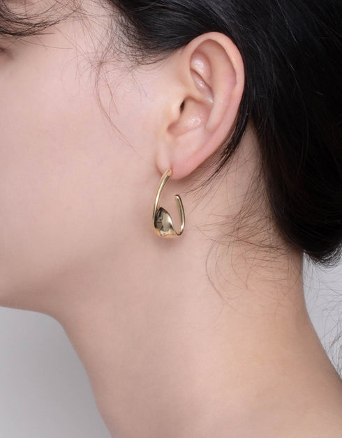 Altın Allure Geometrik Halka Küpe